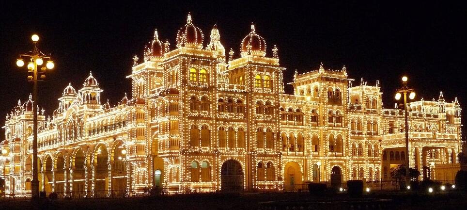 Mysore Palace die wunderbare Residenz der Maharadschas von Mysore — Mysuru