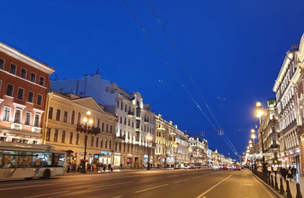 Nevsky Prospect en San Petersburgo - Sankt-Peterburg | Secret World Trip Planner
