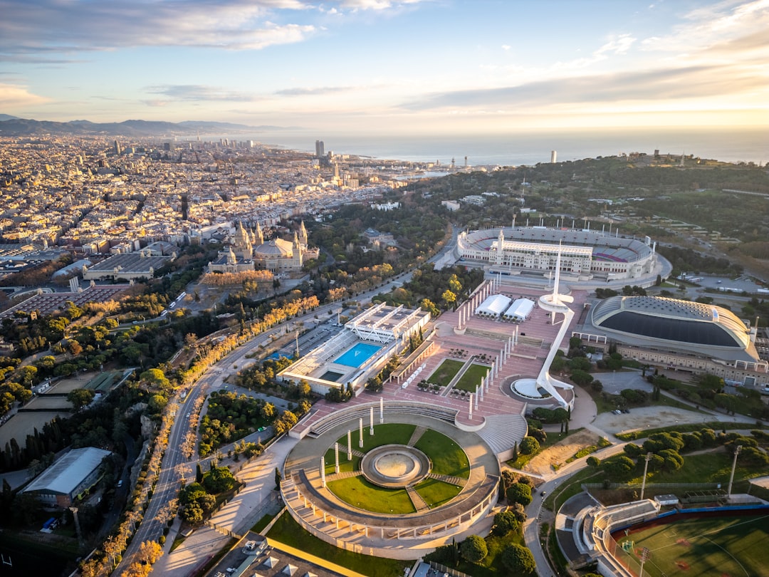 Estadi Olimpic - zbudowany na Igrzyska Olimpijskie w 1936 r. - Barcelona | Secret World Trip Planner