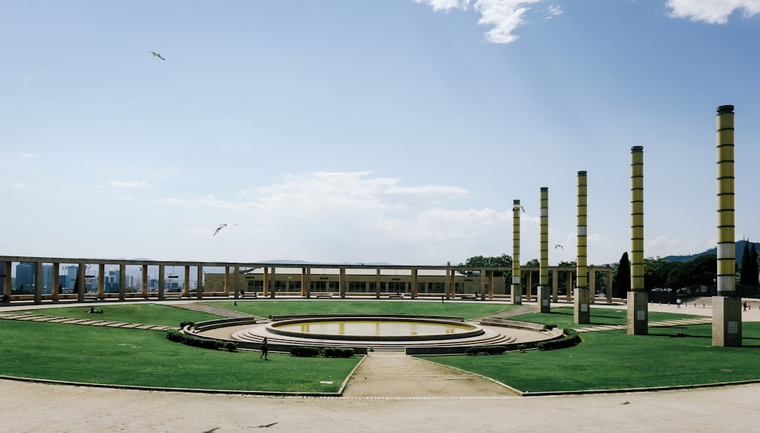 Estadi Olimpic - zbudowany na Igrzyska Olimpijskie w 1936 r. - Barcelona | Secret World Trip Planner