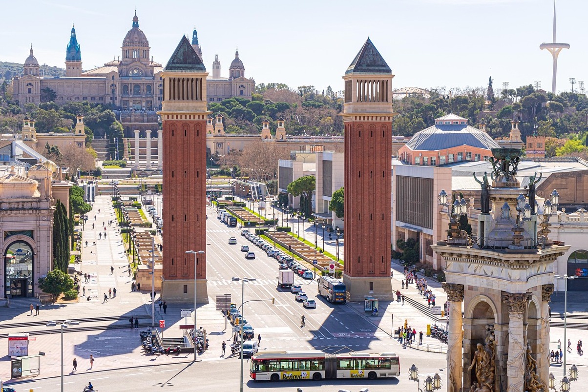 Patatas bravas: La variante spagnola delle patatine - Barcellona | Secret World Trip Planner