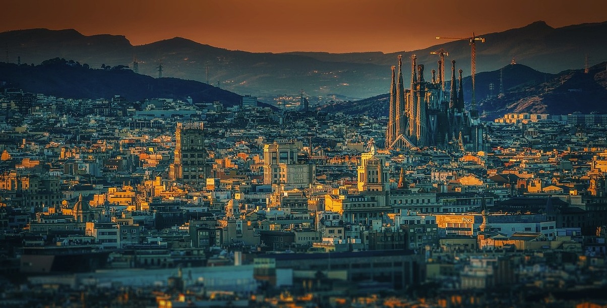 Patatas bravas: La variante spagnola delle patatine - Barcellona | Secret World Trip Planner