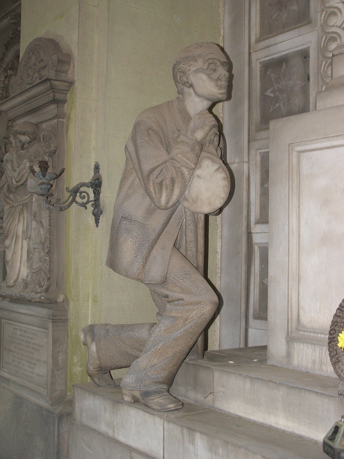 Il Cimitero monumentale di Staglieno - Genova | Secret World Trip Planner