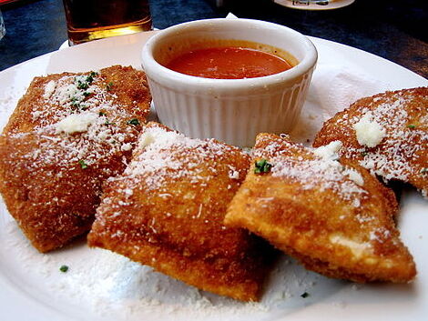 Toasted Ravioli or breaded deep-fried ravioli - St. Louis | Secret World Trip Planner