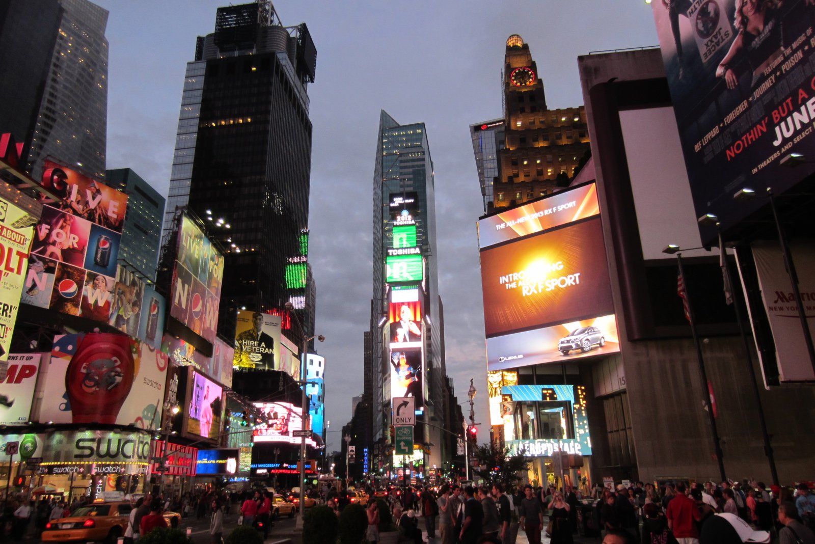 タイムズスクエアNYC-秘密の世界 - New York | Secret World Trip Planner