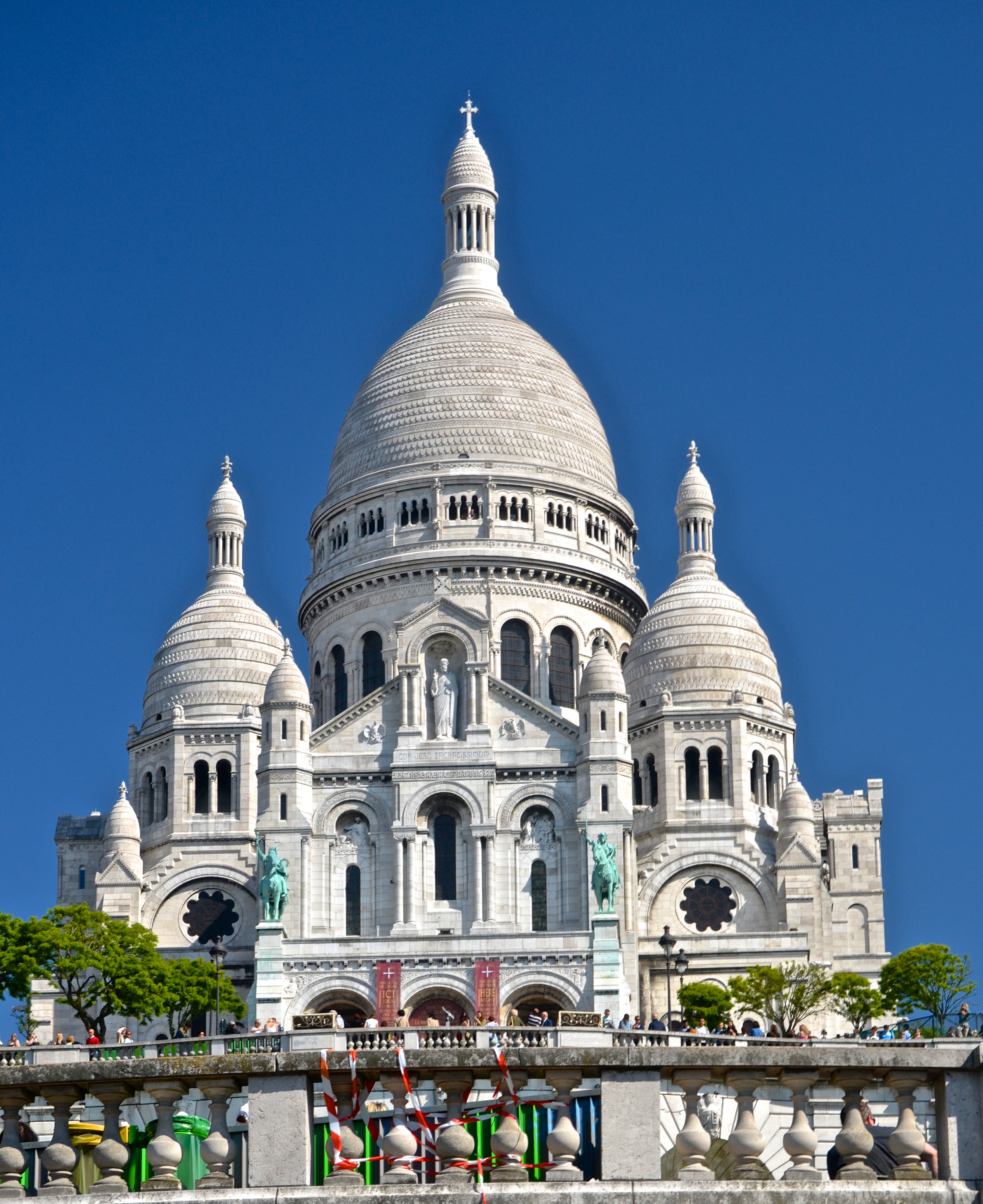 Париж / Базилика Сакре-Кер - Paris | Secret World Trip Planner