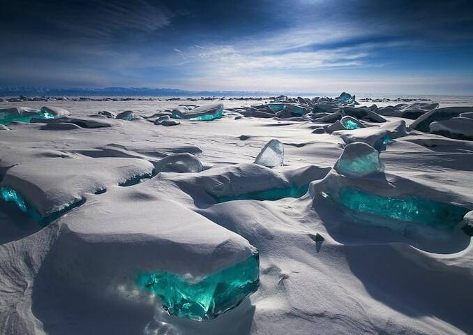 Lake Baikal and its amazing undefinable blue colored ice - Lago Bajkal | Secret World Trip Planner