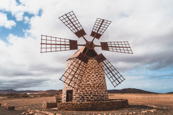 Ветряная мельница в Фуэртавентуре — Fuerteventura