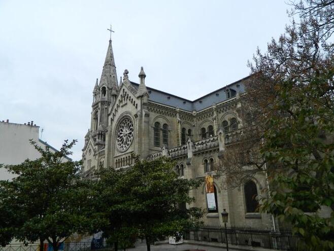Нотр-Дам-де-ла-Круа-де-Менильмонтан - Paris-20E-Arrondissement | Secret World Trip Planner