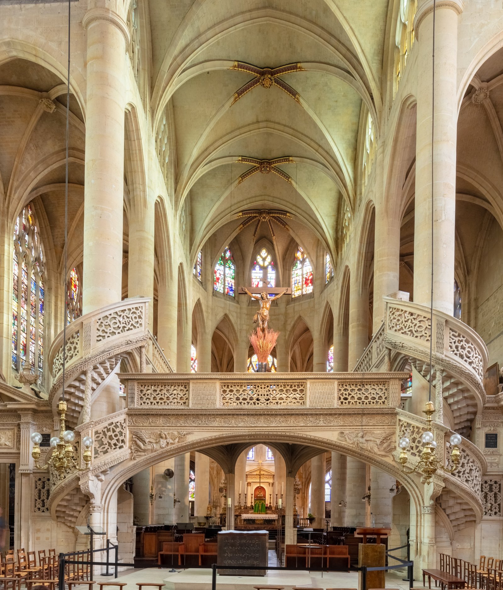 París | Saint-Étienne-du-Mont - Paris | Secret World Trip Planner