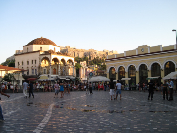 Monastiraki (wörtlich: kleines Kloster) - Athina | Secret World Trip Planner