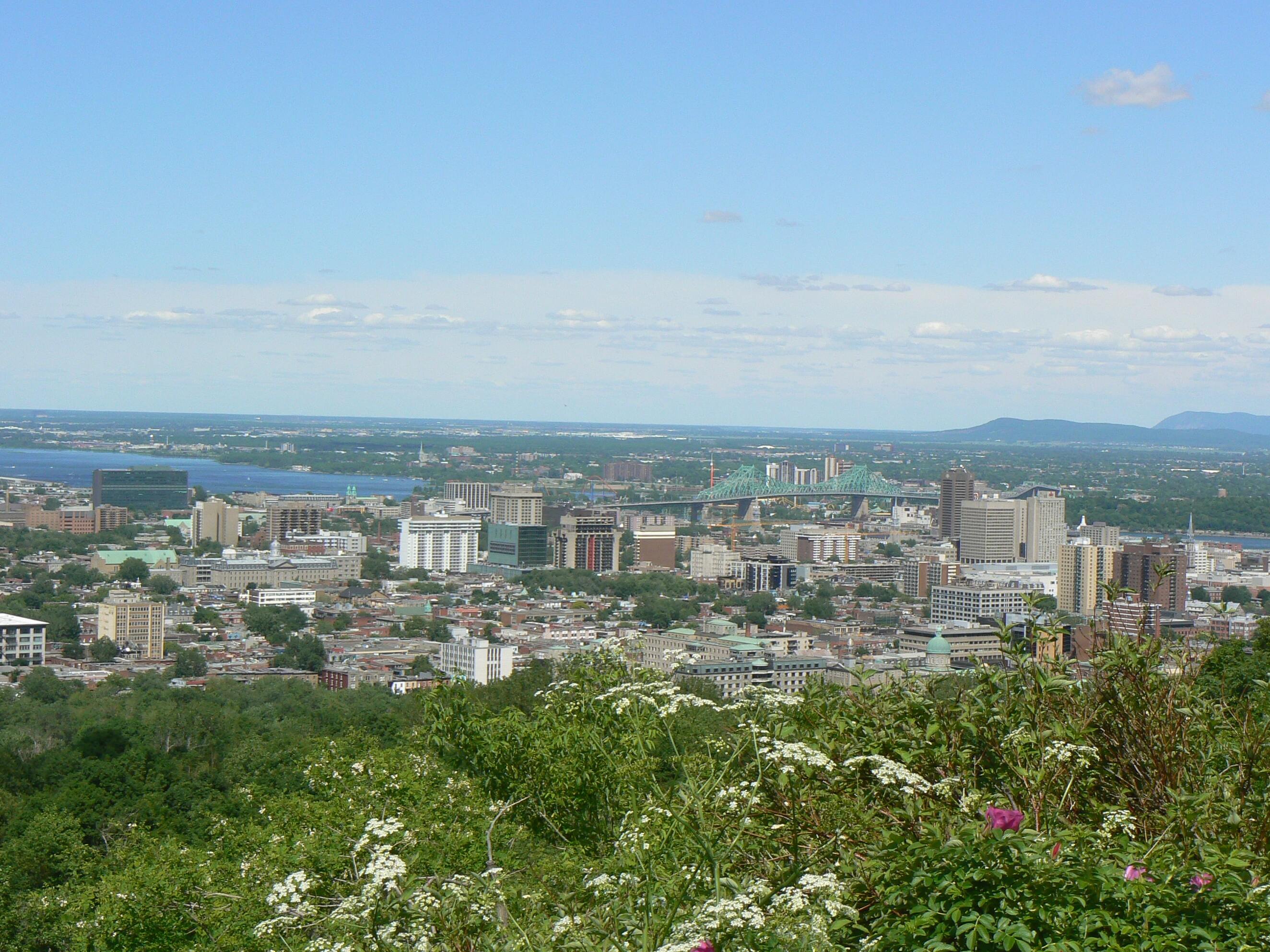 Montreal’s spectacular Mount Royal Park - Montréal | Secret World Trip Planner