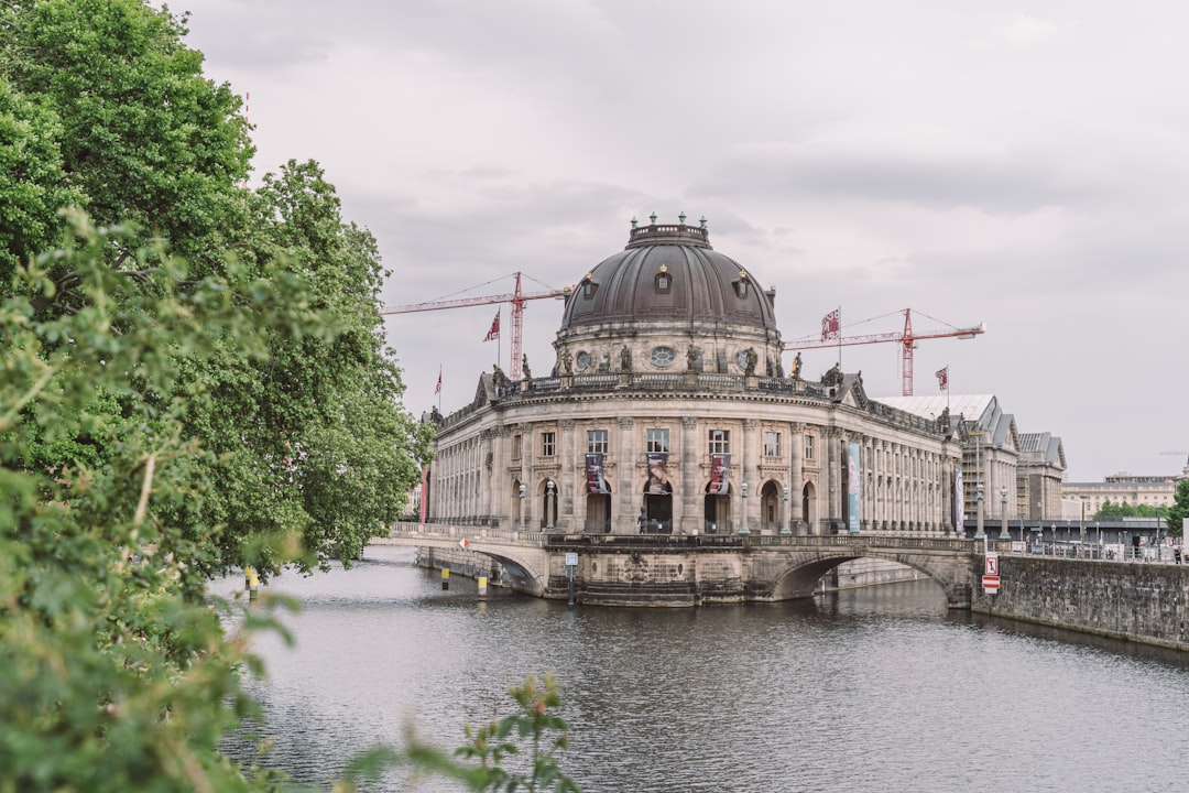 Die Museumsinsel, Berlins Heiligtum der Künste und Wissenschaften - Berlin | Secret World Trip Planner