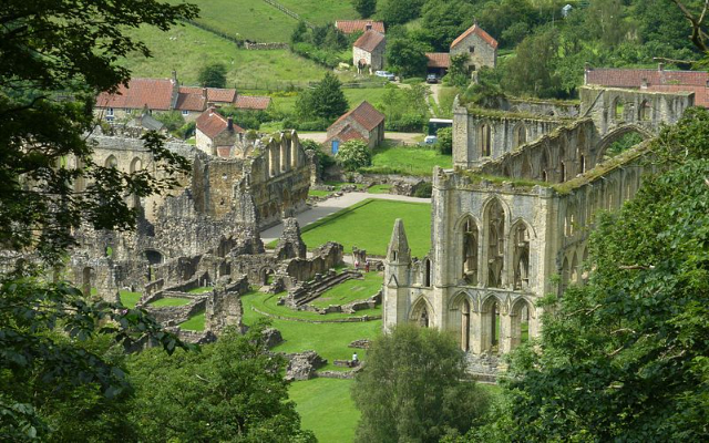 Rievaulx Terrace, North Yorkshire — Helmsley