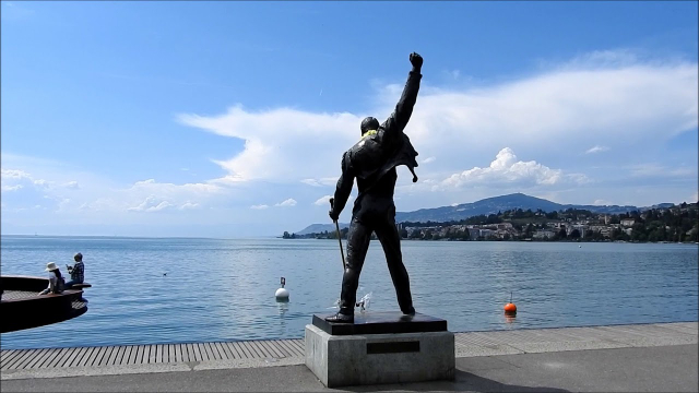 Het standbeeld van Freddie Mercury - Montreux | Secret World Trip Planner