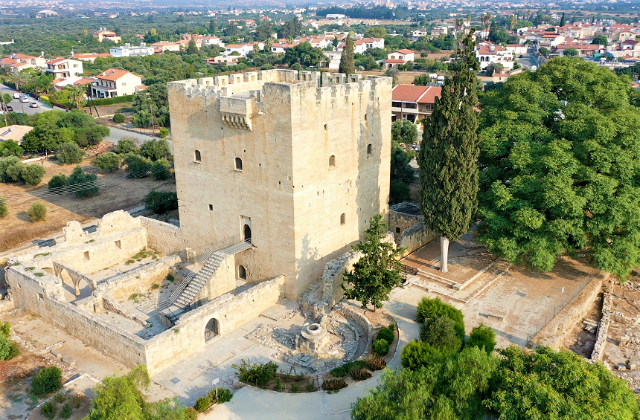 Schloss Kolossi: Wo sich Geschichte und Wein verflechten - Kolossi | Secret World Trip Planner