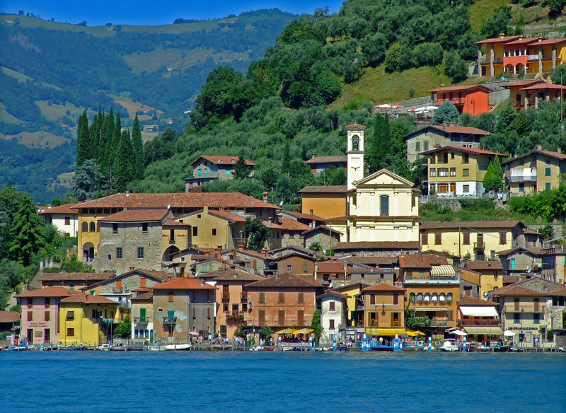 Пескьера Маральо - Peschiera Maraglio | Secret World Trip Planner