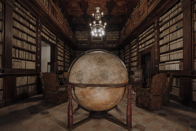 Globe-kamer — Fermo