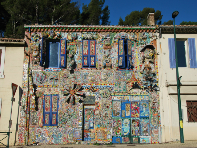 Casa de quem pinta - Roquevaire | Secret World Trip Planner