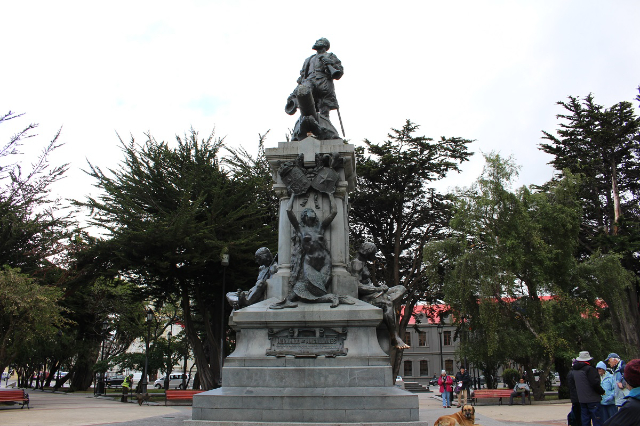 Monumento al navigatore Ferdinando Magellano - Punta Arenas | Secret World Trip Planner