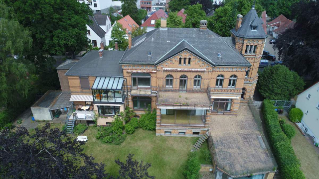 Villa Schröder - Bremerhaven | Secret World Trip Planner