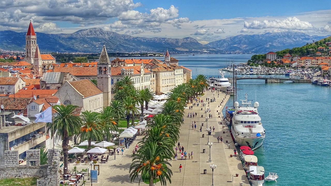 La costa croata | Trogir - Traù | Secret World Trip Planner