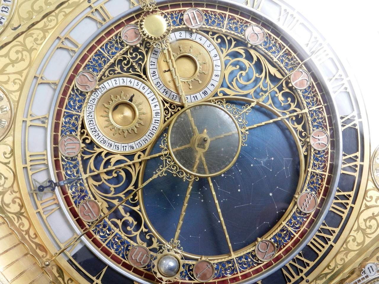 Straßburg | Die astronomische Uhr - Strasburgo | Secret World Trip Planner