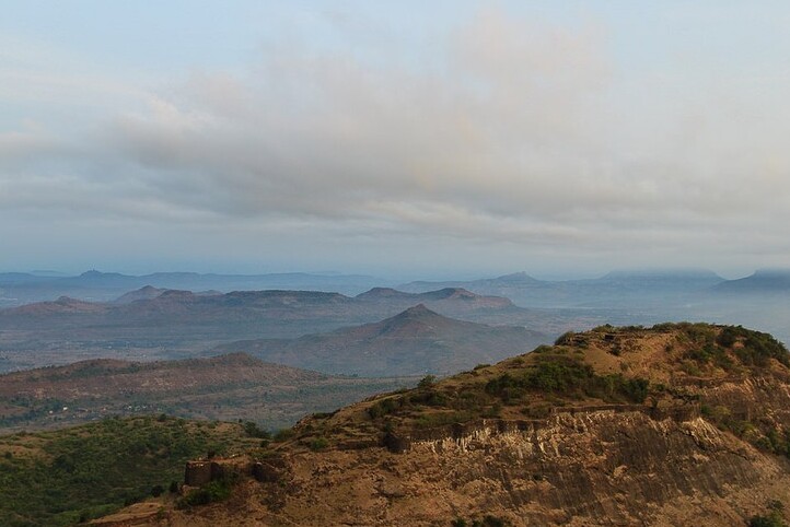 Maharashtra: Manaranjan fort — Trek to Rajmachi Village