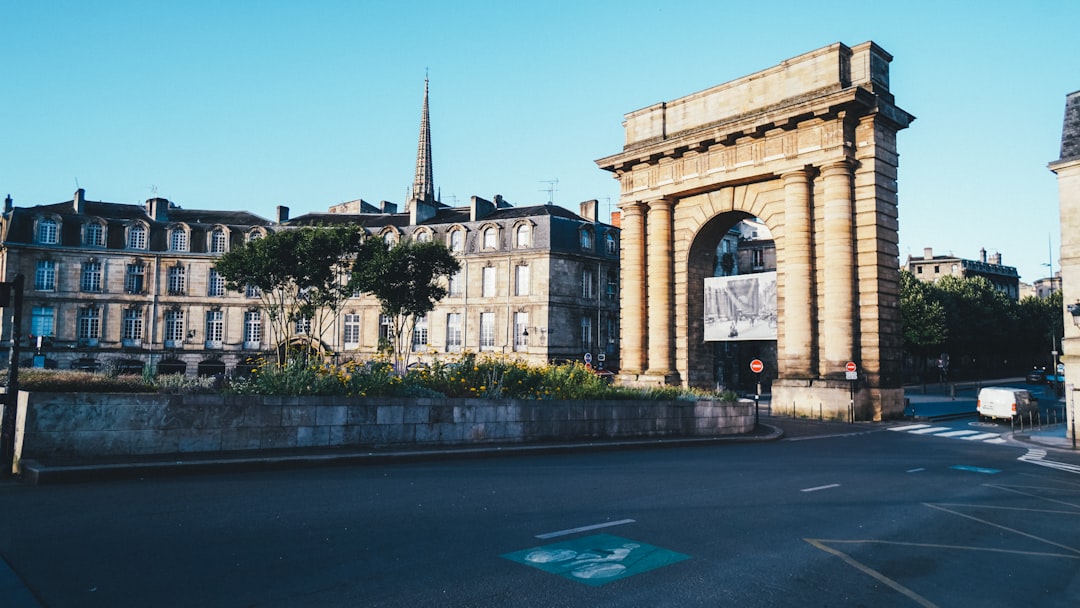 Quartier des Chartrons w Bordeaux - Bordeaux | Secret World Trip Planner