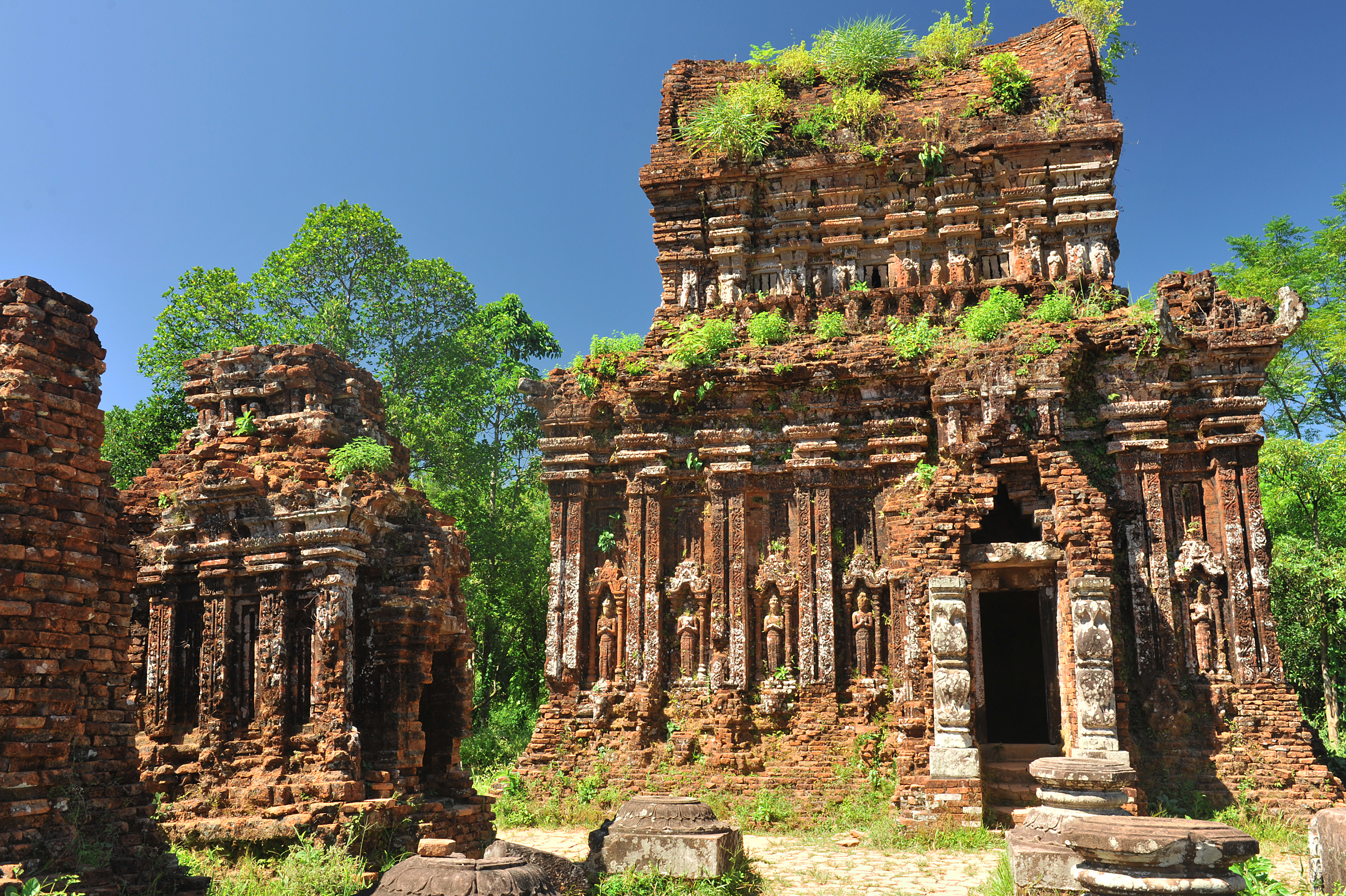 Mỹ Sơn è un gruppo di circa 70 templi indù — Duy Xuyên