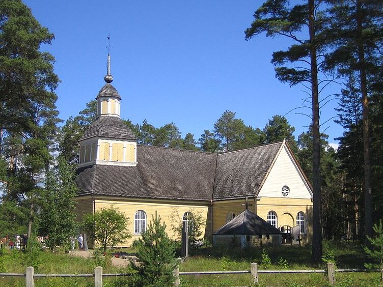 Paltamo: the Paltaniemi Church of Paintings - Paltaniementie 851 | Secret World Trip Planner