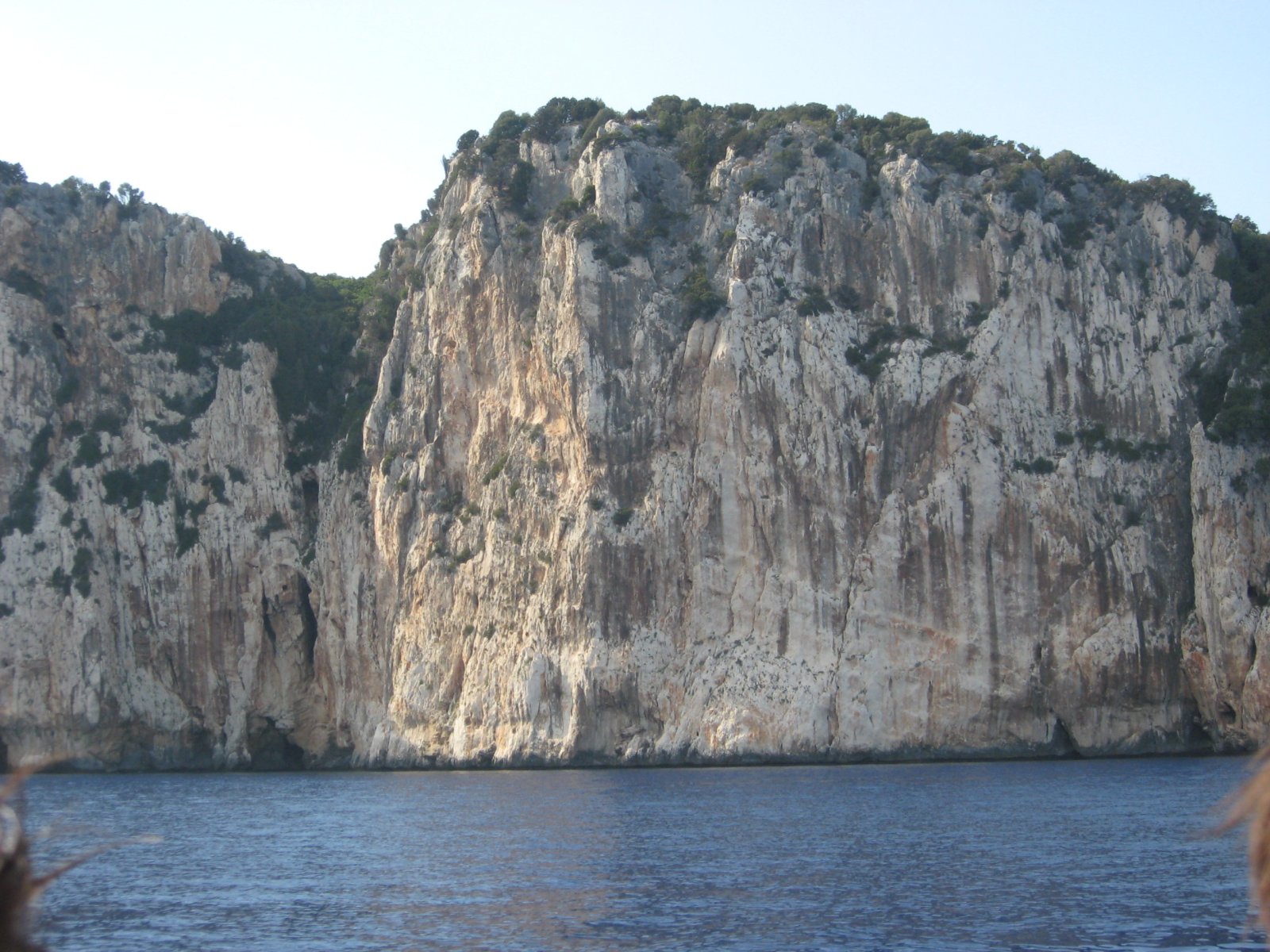 Sardinia: The beautiful beach of Ispuligedenie ( Cala Mariolu ) - Baunei | Secret World Trip Planner