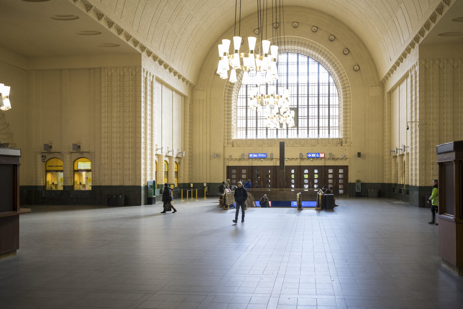 Helsinki's main railway station - Helsinki | Secret World Trip Planner