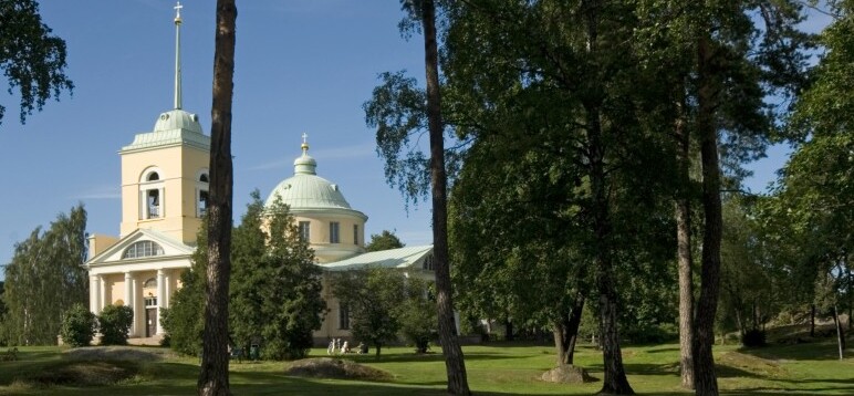 La Iglesia Ortodoxa de Kotka, conocida también como la Iglesia de San Nicolás — Kotka