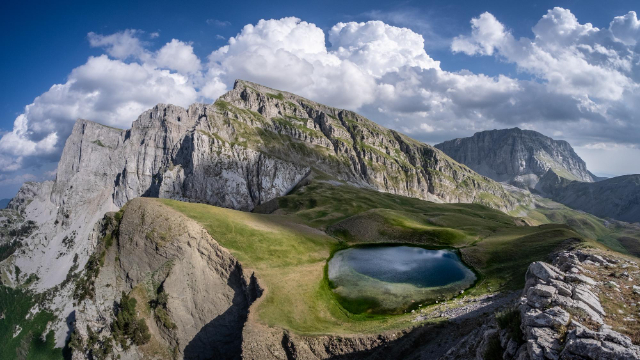 Drakolimni, the “Dragon Lake - Drakolimni | Secret World Trip Planner