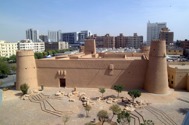 历史悠久的利雅得 Al Masmak 要塞 - Riyadh | Secret World Trip Planner