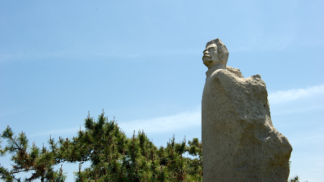 鲁迅公园 - Qing Dao Shi | Secret World Trip Planner