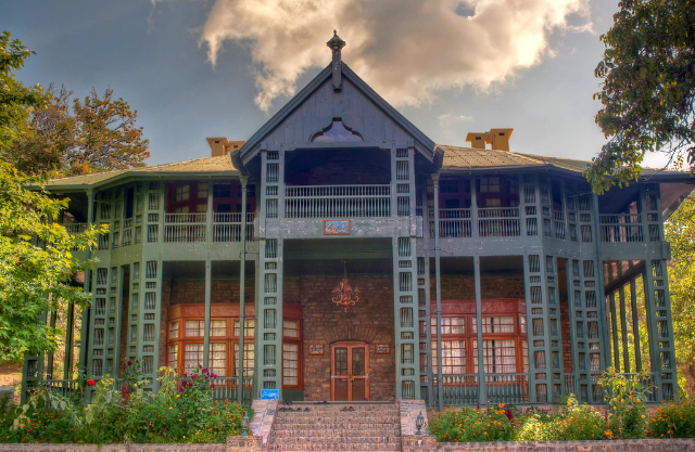 Резиденция Куайд-и-Азама - Ziarat | Secret World Trip Planner