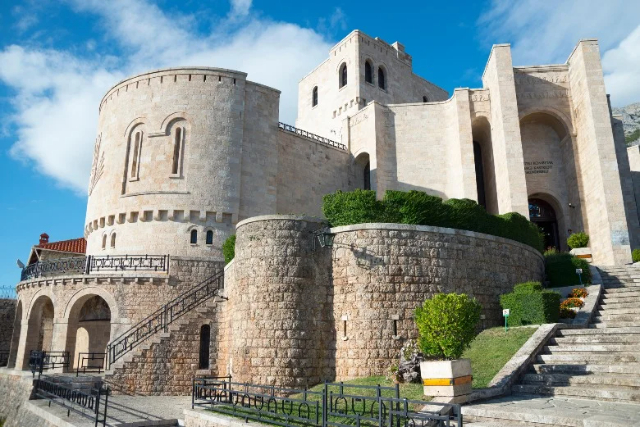 Castillo de Krujë - Krujë | Secret World Trip Planner