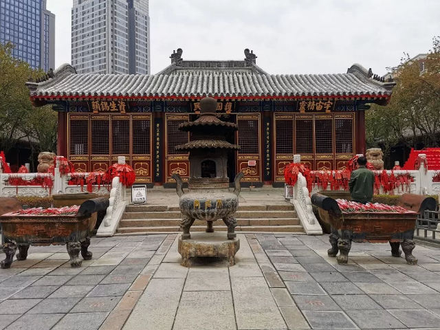 Храм Царицы Небесной - Qing Dao Shi | Secret World Trip Planner