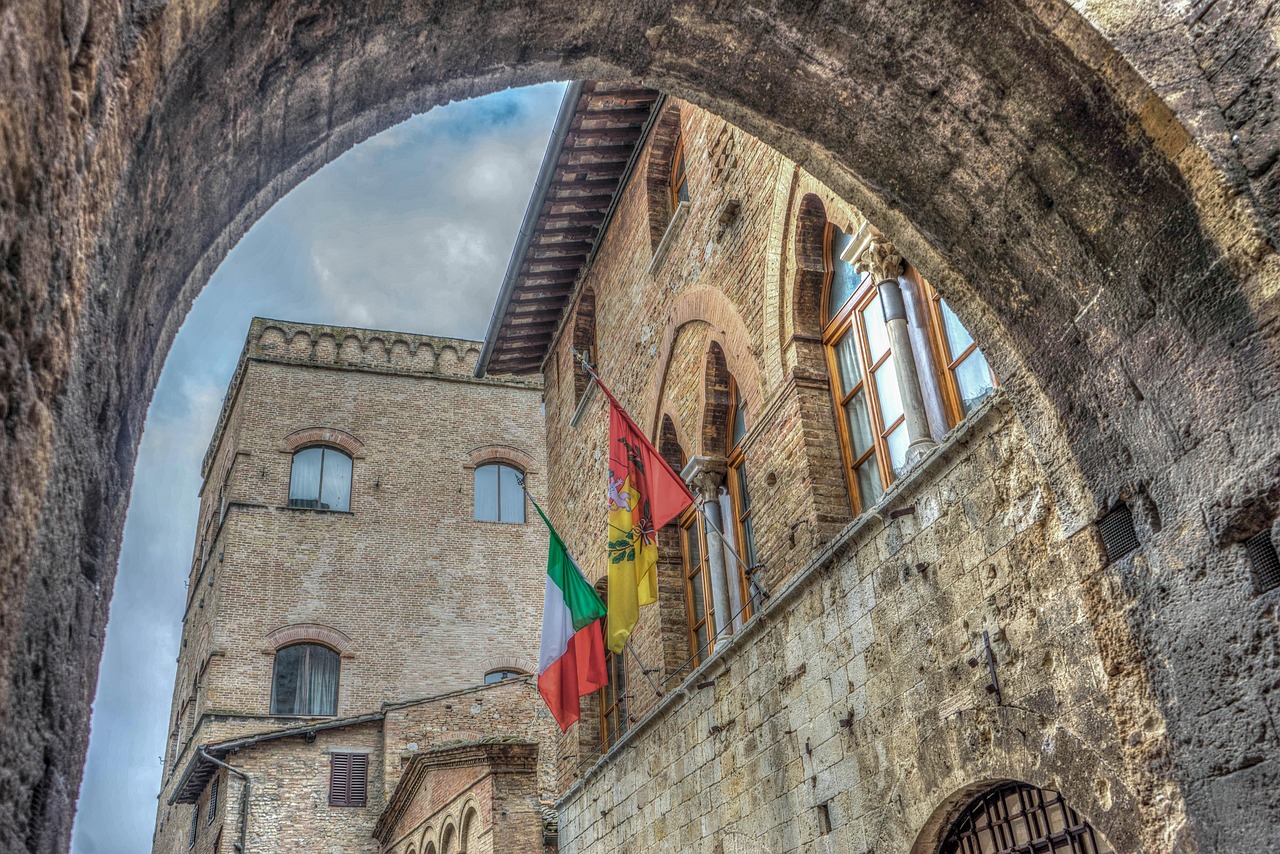 Kolegiata w San Gimignano - San Gimignano | Secret World Trip Planner
