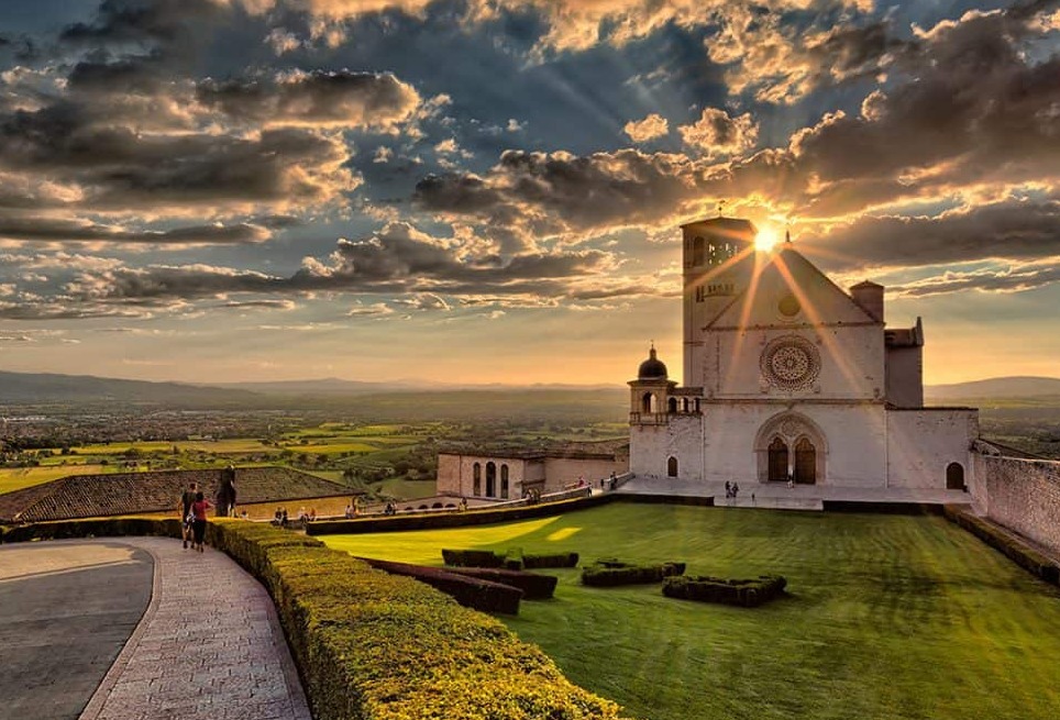 アッシジ、聖フランシスコの小さな宝石 - Assisi | Secret World Trip Planner