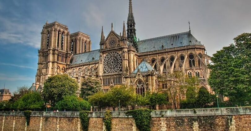 Notre Dame, gotycki klejnot Francji - Paris | Secret World Trip Planner