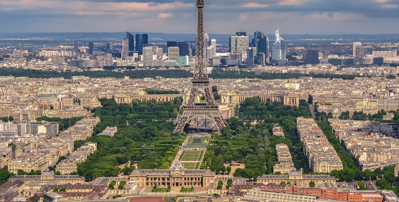 Paryż, Miasto Miłości - Parigi | Secret World Trip Planner