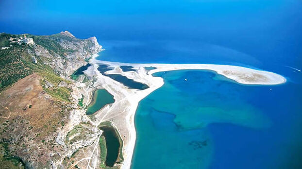 Marinello Lakes Oriented Nature Reserve - Patti | Secret World Trip Planner