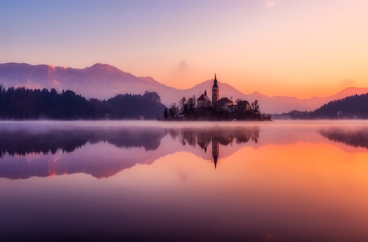 Bled and his Magic Lake - Lago di Bled | Secret World Trip Planner