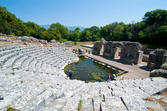 Svelare gli strati del Parco Nazionale di Butrint: Un viaggio nel tempo e nella natura | Secret World Trip Planner