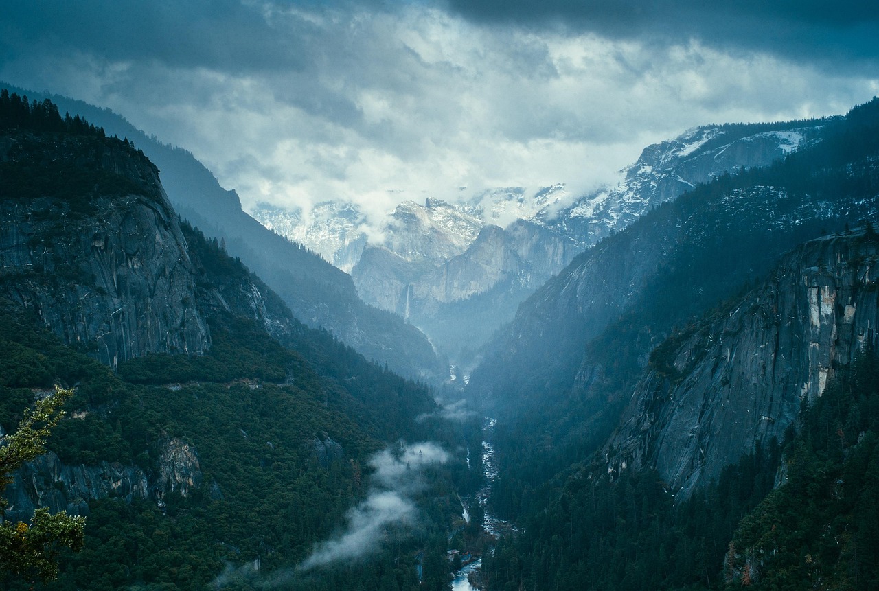 Vernal Fall:le cascate più potenti dello Yosemite - Yosemite Valley | Secret World Trip Planner