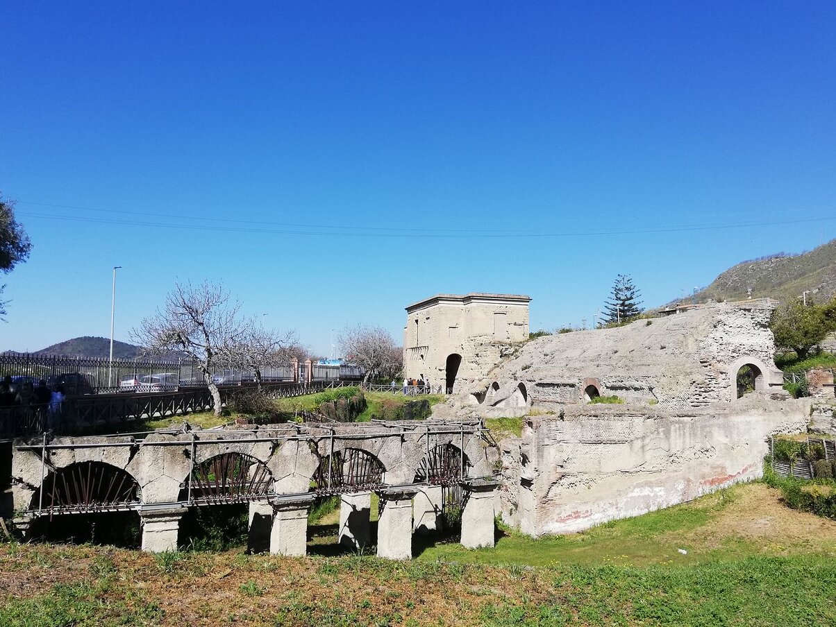 Pozzuoli / Stadion Antonino Pio - Pozzuoli | Secret World Trip Planner