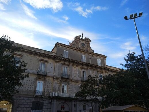 Aversa / Palazzo Pelliccia, então Candia - Aversa | Secret World Trip Planner